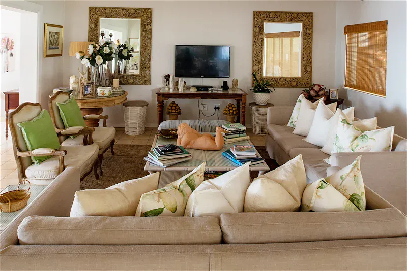 lounge_1766e524.webp