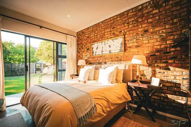 The-Main-Stoke-House.jpg.webp