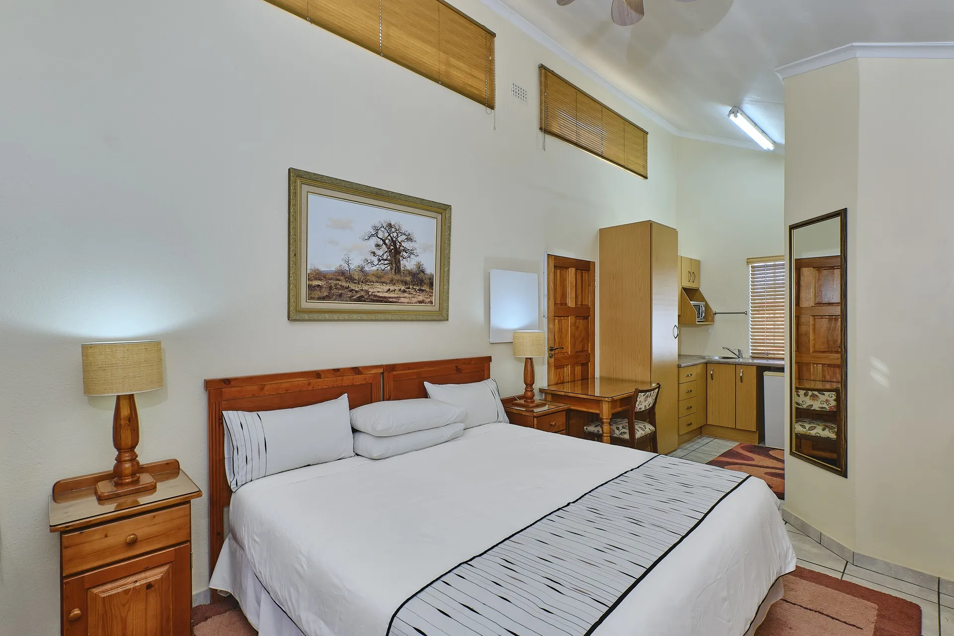 rooms-1.jpg